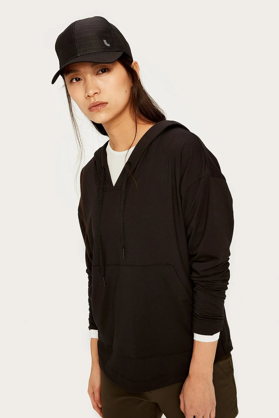 ELISNA HOODIE